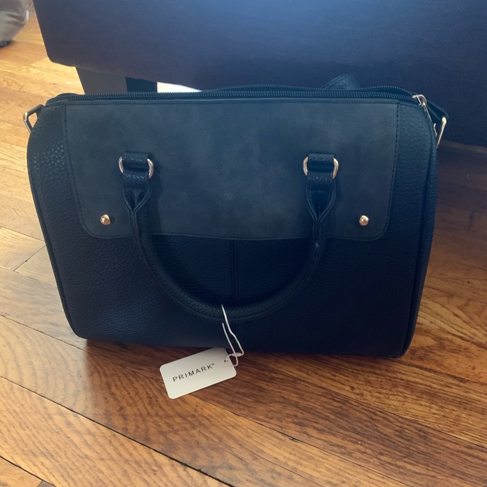 Black purse